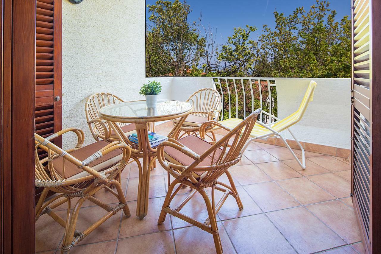 Apartments Bo Malinska Εξωτερικό φωτογραφία