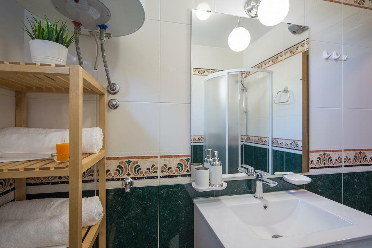 Apartments Bo Malinska Εξωτερικό φωτογραφία